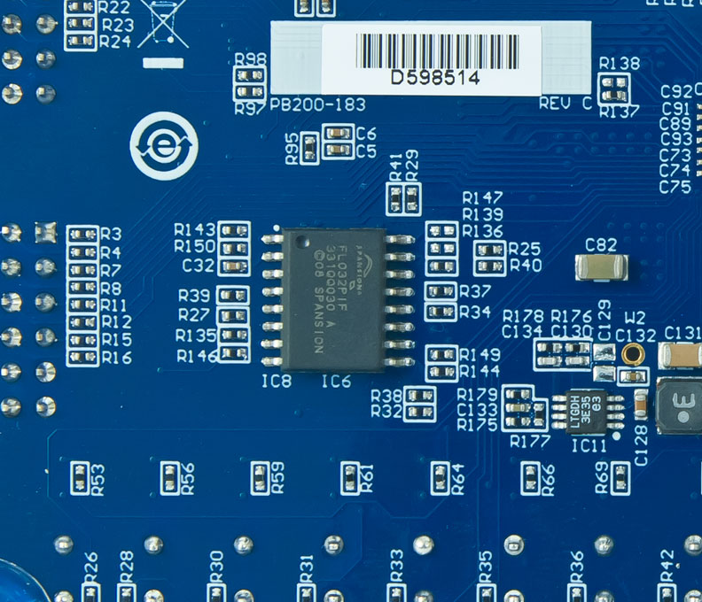 basys3--spansion-memory-chip.jpg