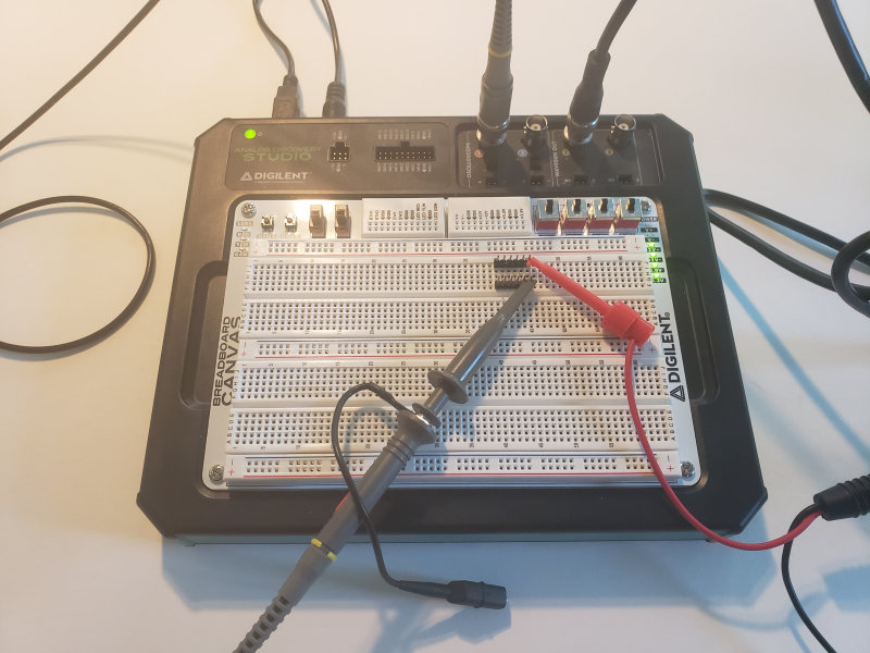 analog-discovery-studio-bnc-hw-setup.png