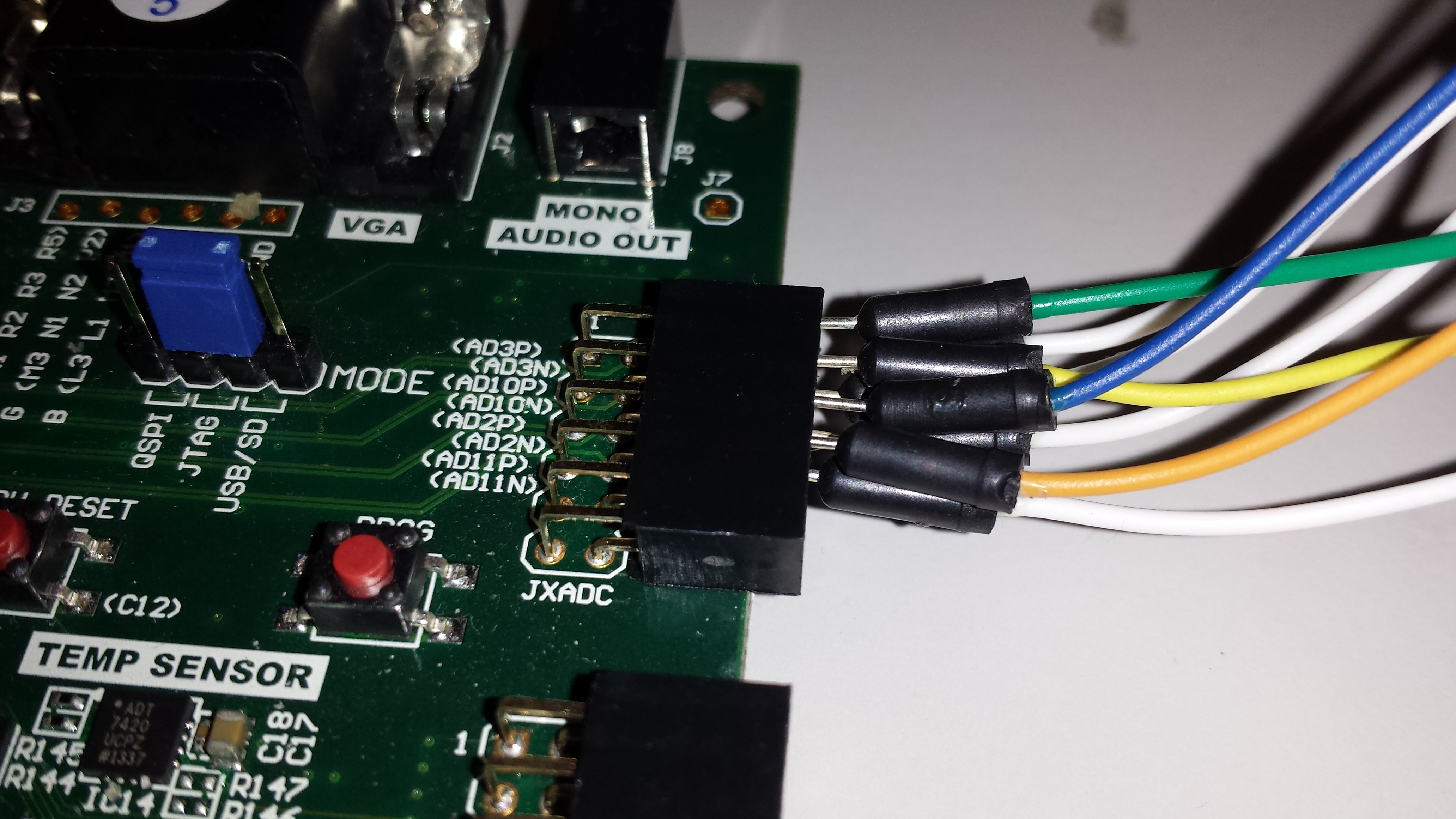 xadc11.jpg